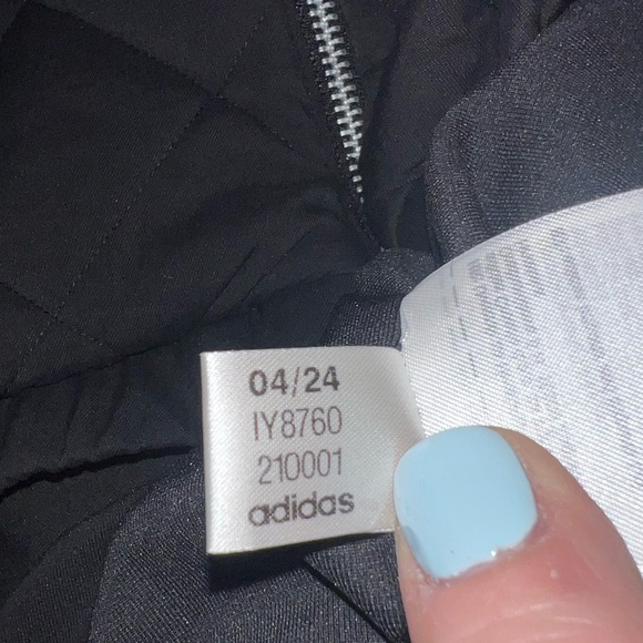 Adidas Women's Black Quilted Jacket Full‎ Zip Small NEW WITH TAGS - Picture 5 of 5